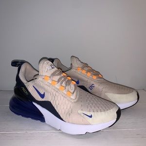 NIKE Air 270 Sneakers! LIKE NEW! ✨